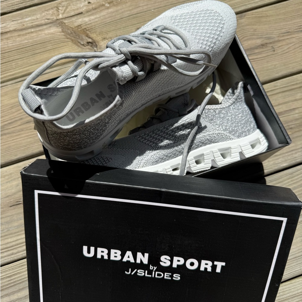 👟✨ Urban Sport by J/Slides Knit‎ Sneakers - Light Gray - Size 7.5 ✨👟